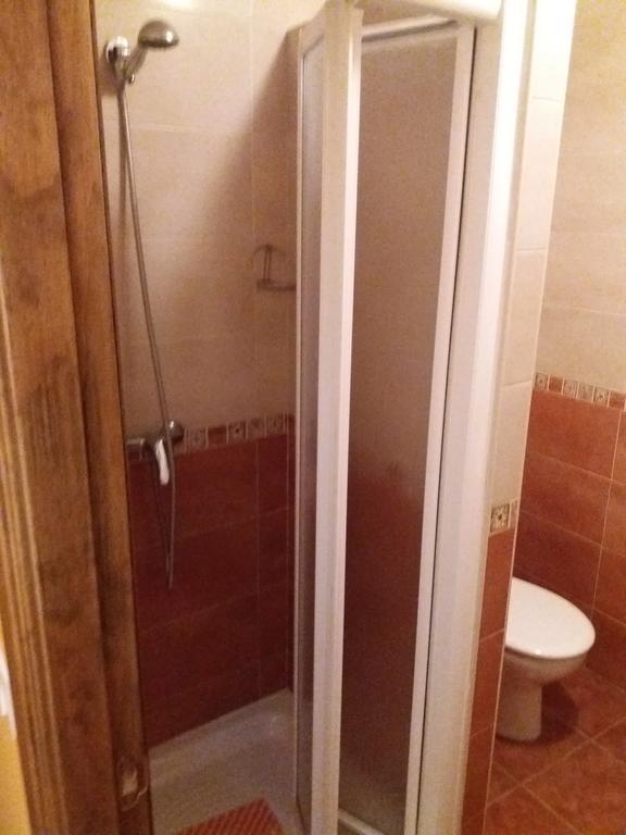 Отель Hostal La Aldaba Монтеарагон Экстерьер фото